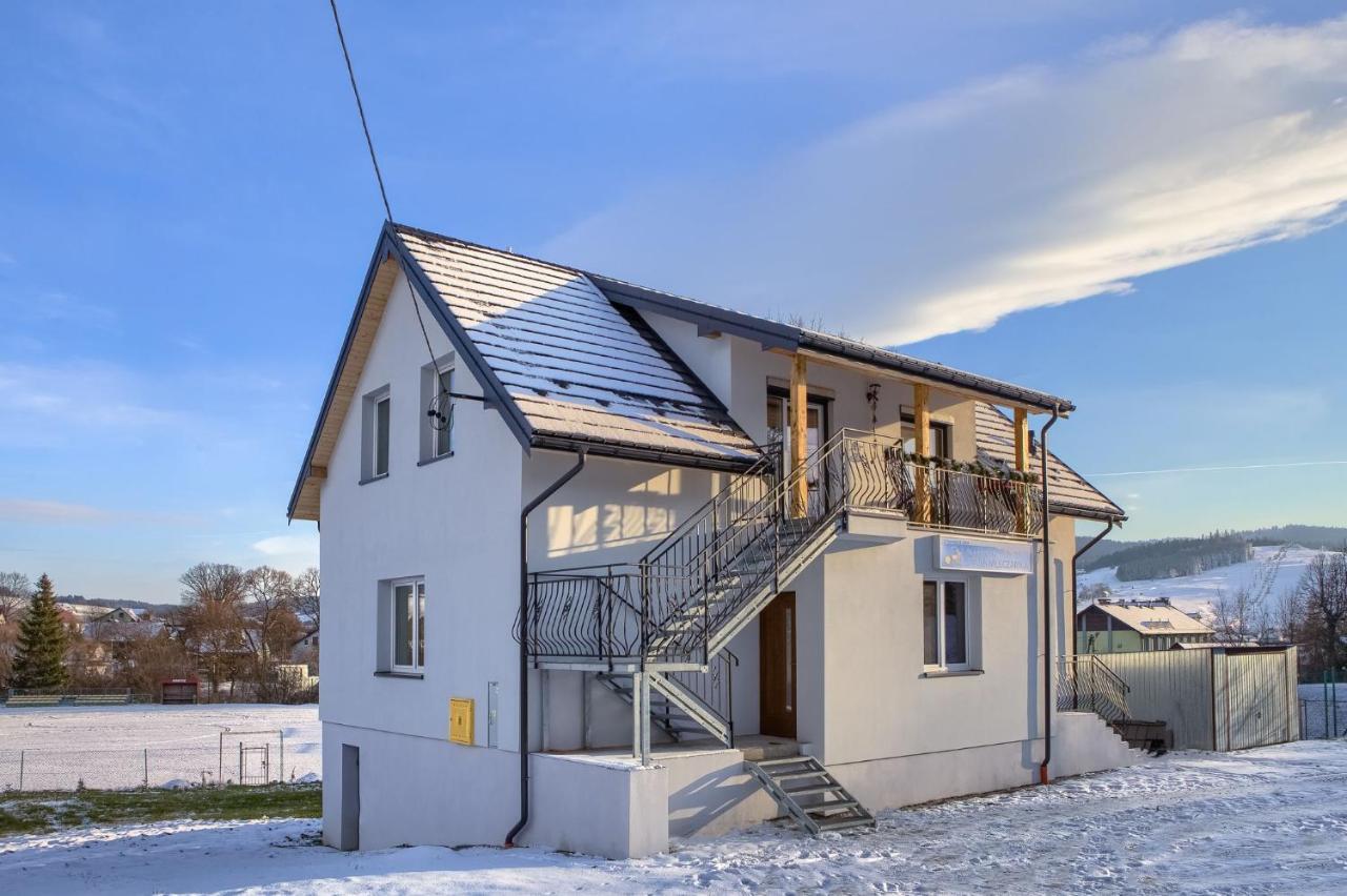 Stara Mleczarnia Apartment Tylicz Exterior photo